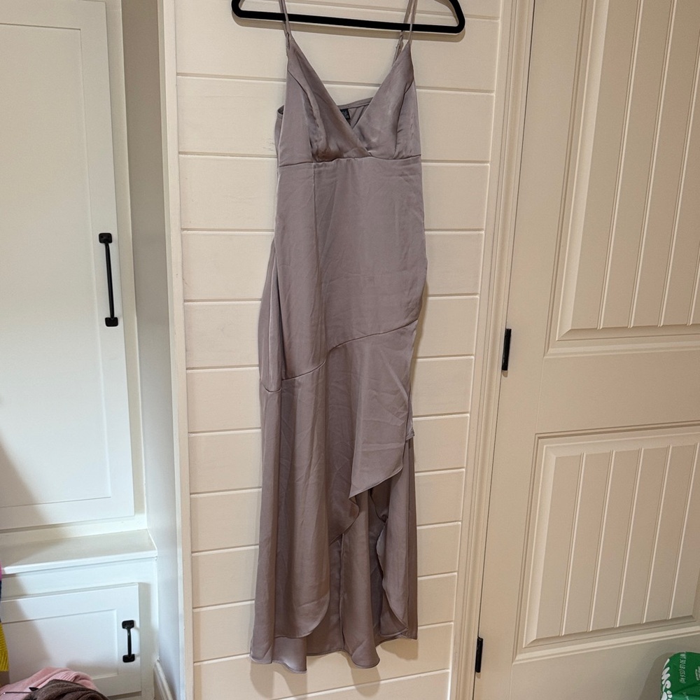 Elegant Gray Women's Dress
